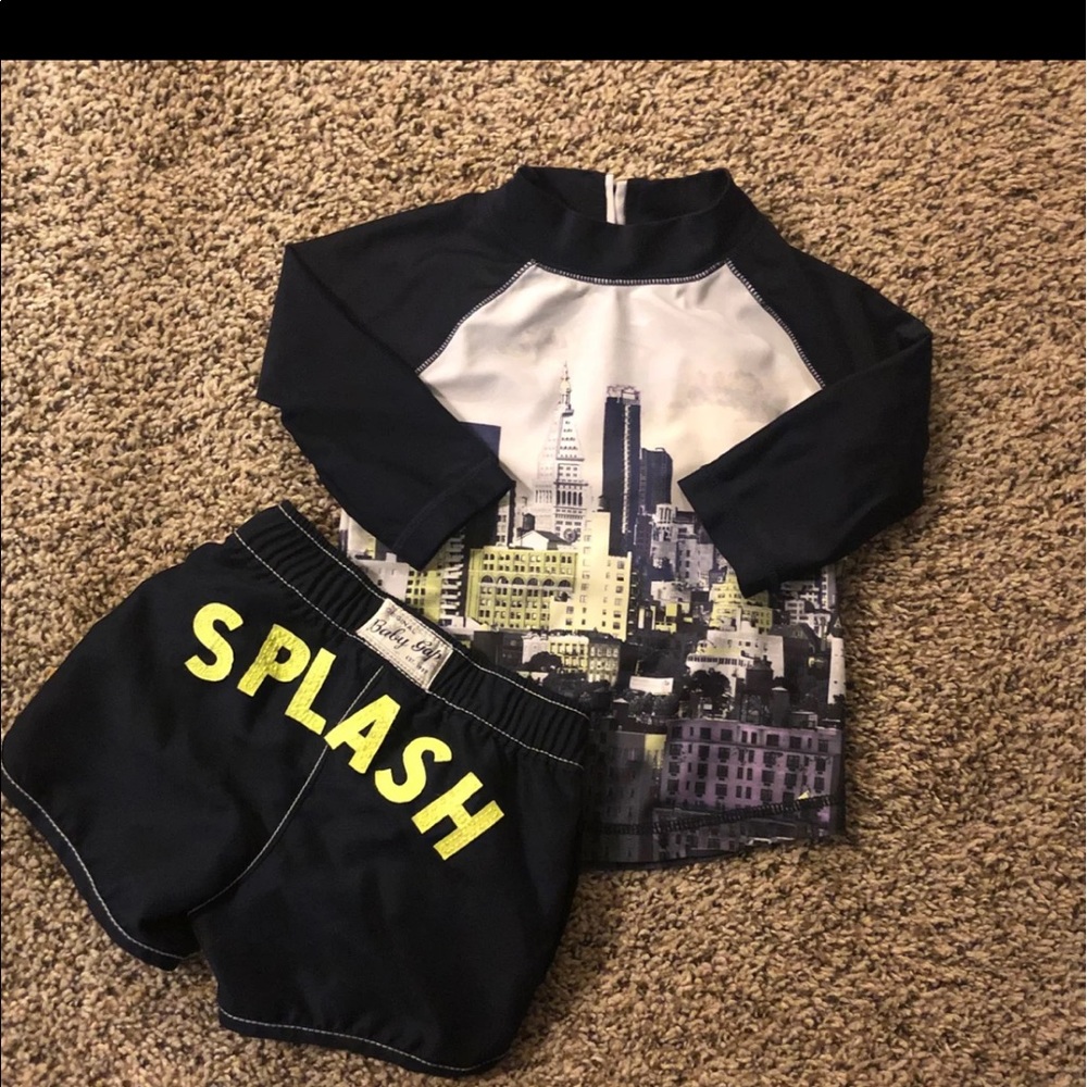 Baby Gap Boys swim outfit 6-12 months